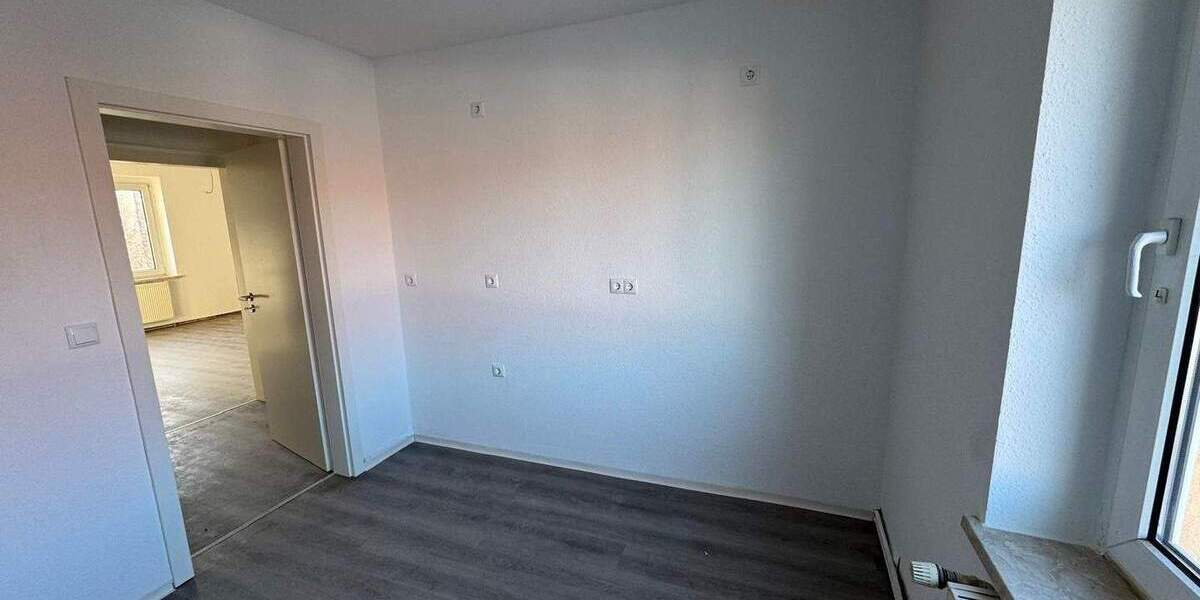 Etagenwohnung Zeitz - 4 Zimmer, 73 m&sup2;, 450&euro; | Angebot:25728357