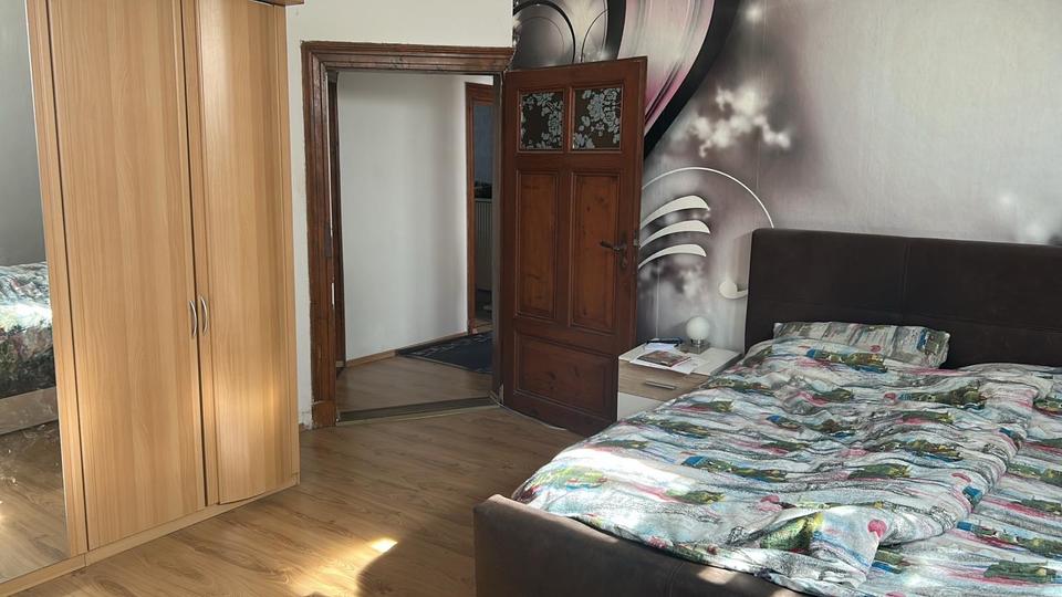 Etagenwohnung Sontra - 4 Zimmer, 105 m&sup2;, 750&euro; | Angebot:26448998