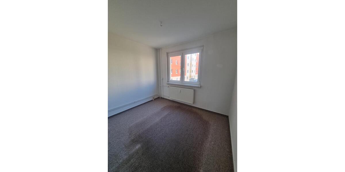 Etagenwohnung Waren (Müritz) - 3 Zimmer, 55 m&sup2;, 350&euro; | Angebot:26267407