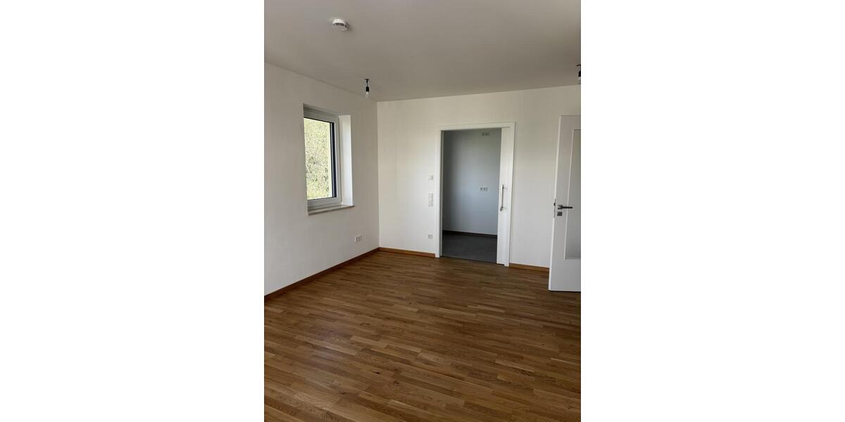 Etagenwohnung Abensberg - 2 Zimmer, 60 m&sup2;, 875&euro; | Angebot:22942813