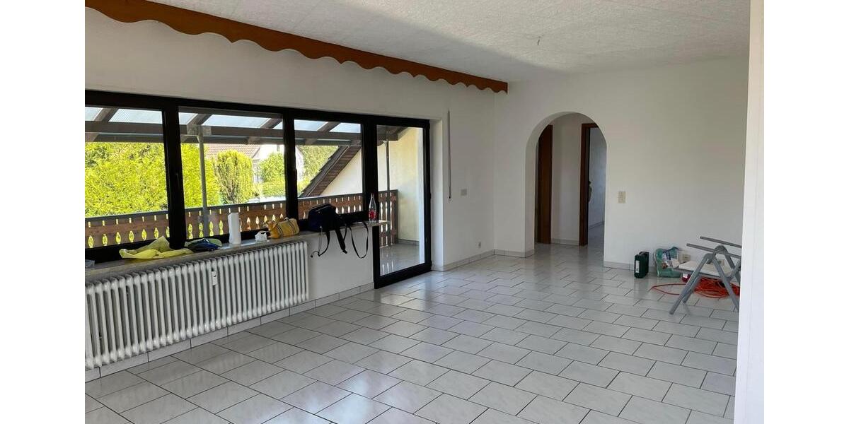 Dachgeschoßwohnung Heusweiler - 4 Zimmer, 111 m&sup2;, 850&euro; | Angebot:26444346