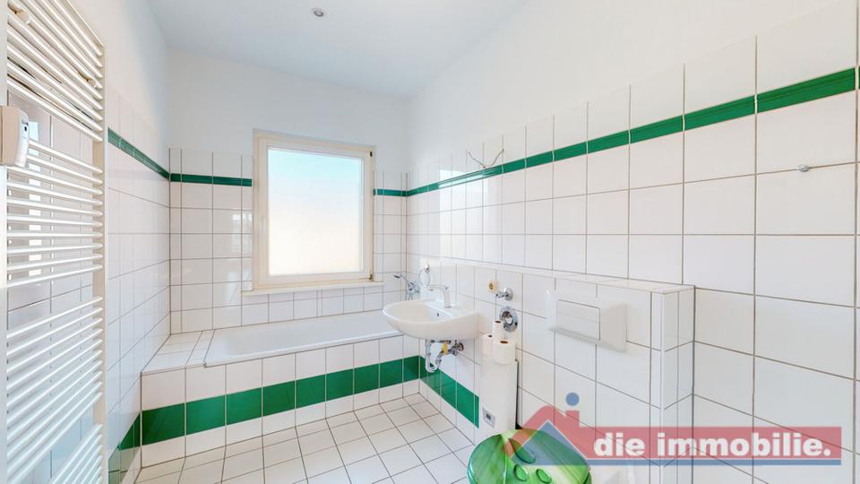 Dachgeschoßwohnung Magdeburg - 4 Zimmer, 142 m&sup2;, 1.065&euro; | Angebot:24257666