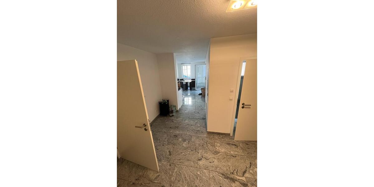 Erdgeschoßwohnung Bretten - 2 Zimmer, 74 m&sup2;, 1.180&euro; | Angebot:26180607
