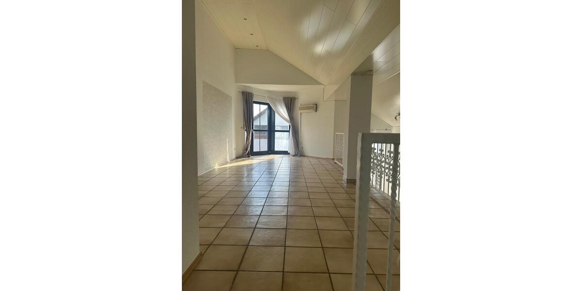 Dachgeschoßwohnung Alsbach-Hähnlein Hähnlein - 2.5 Zimmer, 75 m&sup2;, 1.100&euro; | Angebot:25282092