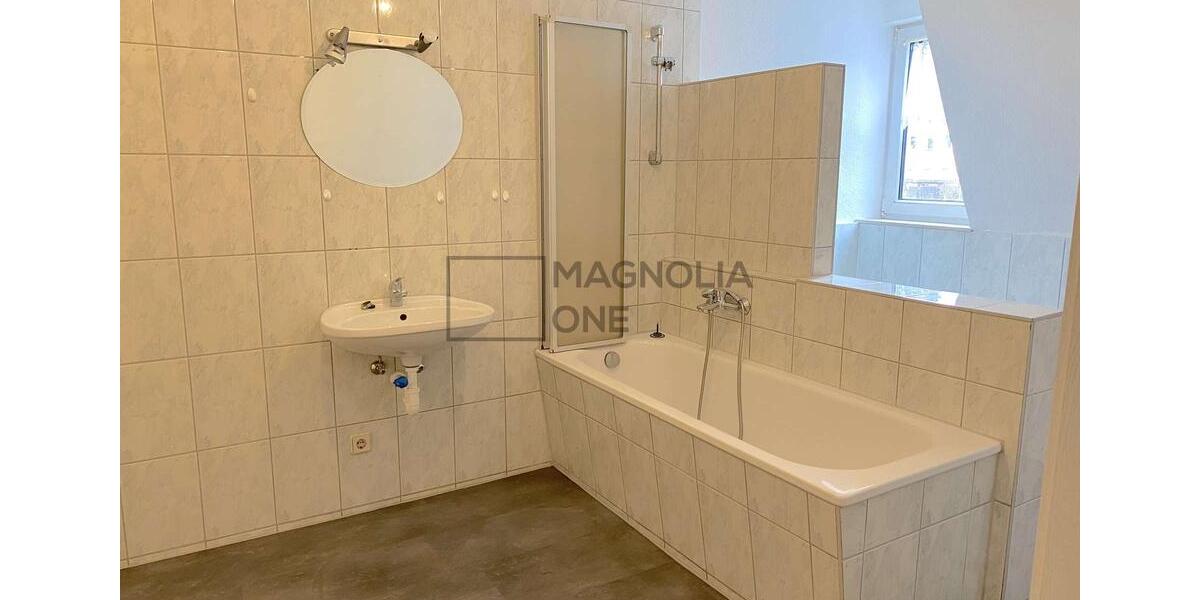 Dachgeschoßwohnung Gößnitz - 2 Zimmer, 55 m&sup2;, 376&euro; | Angebot:21076631