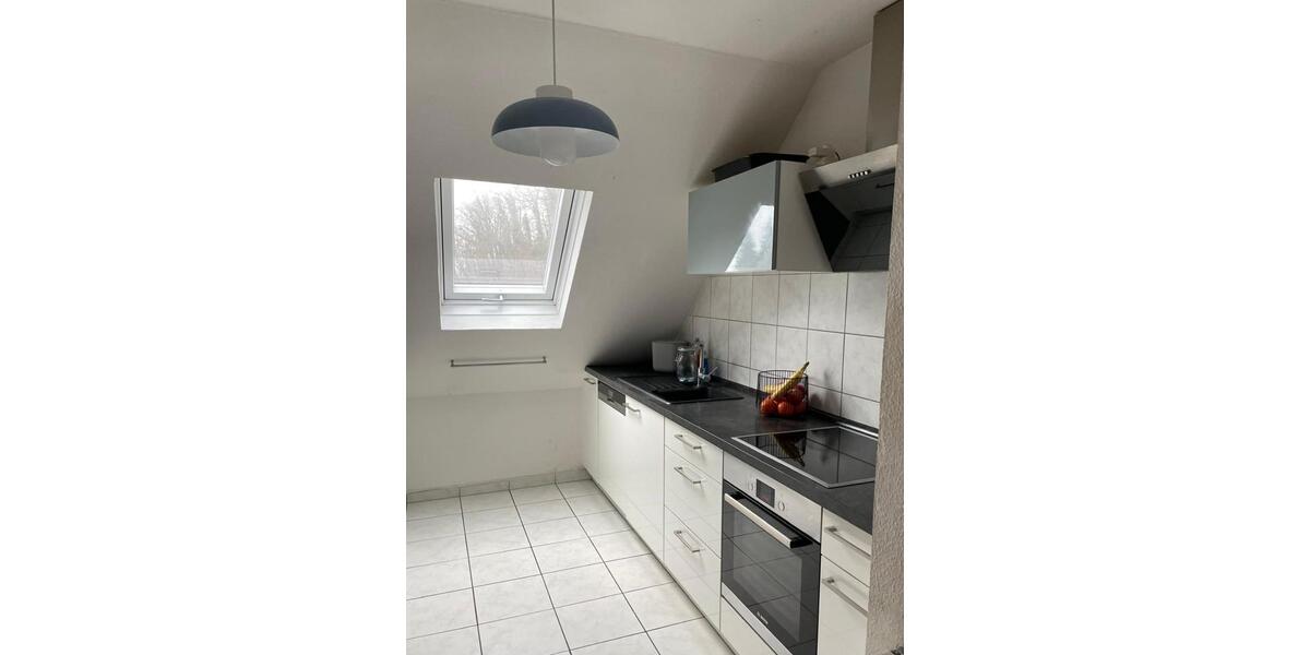 Dachgeschoßwohnung Alsbach-Hähnlein Hähnlein - 3 Zimmer, 104 m&sup2;, 1.200&euro; | Angebot:25047861