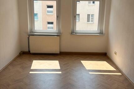 2-Raum-Wohnung in Eilenburg-Stadt mit Kamin im 1.OG zu vermieten 2 zimmer