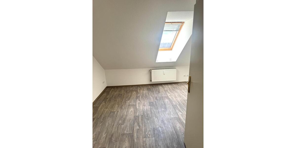 2 Raum Dachgeschoss Wohnung Spremberg Zentrum 2 zimmer