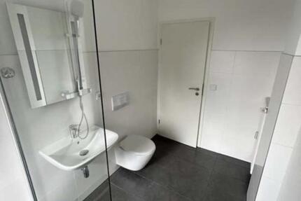 2-Zimmer-Dachgeschosswohnung mit Balkon – saniert 2024 - Bürrig 2 zimmer