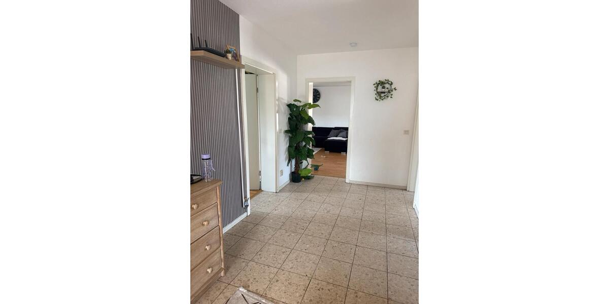 Wohnen auf Zeit Darmstadt Eberstadt - 4 Zimmer, 180 m&sup2;, 1.150&euro; | Angebot:26502208