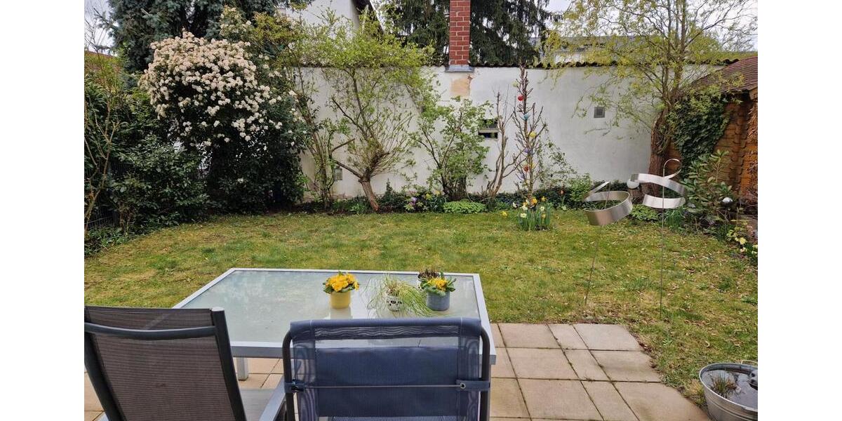 Doppelhaushälfte Griesheim - 2 Zimmer, 140 m&sup2;, 1.500&euro; | Angebot:26048017