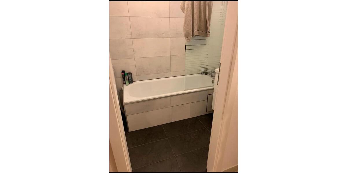 Etagenwohnung Kissing - 3 Zimmer, 88 m&sup2;, 1.200&euro; | Angebot:25918887