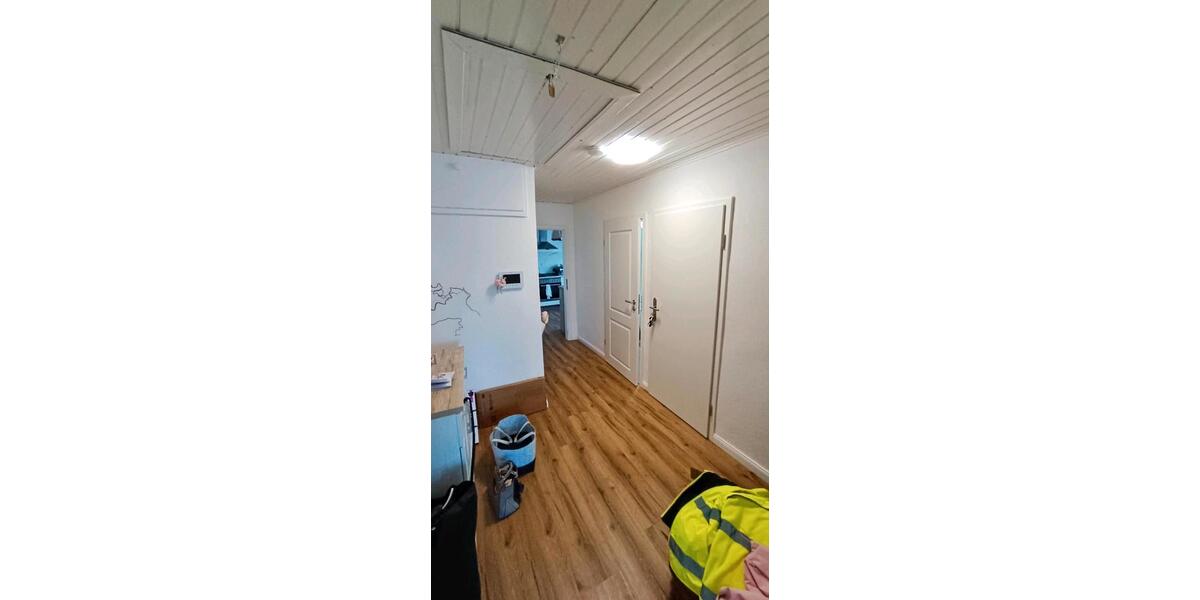 Dachgeschoßwohnung Gückingen - 3 Zimmer, 60 m&sup2;, 700&euro; | Angebot:26094440