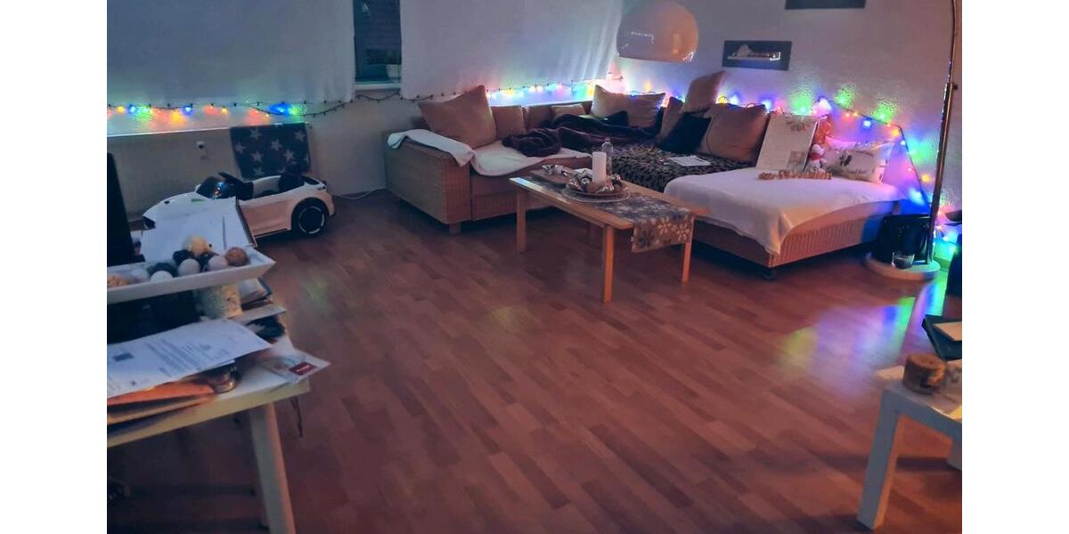 Dachgeschoßwohnung Flensburg - 2 Zimmer, 49 m&sup2;, 583&euro; | Angebot:26365084