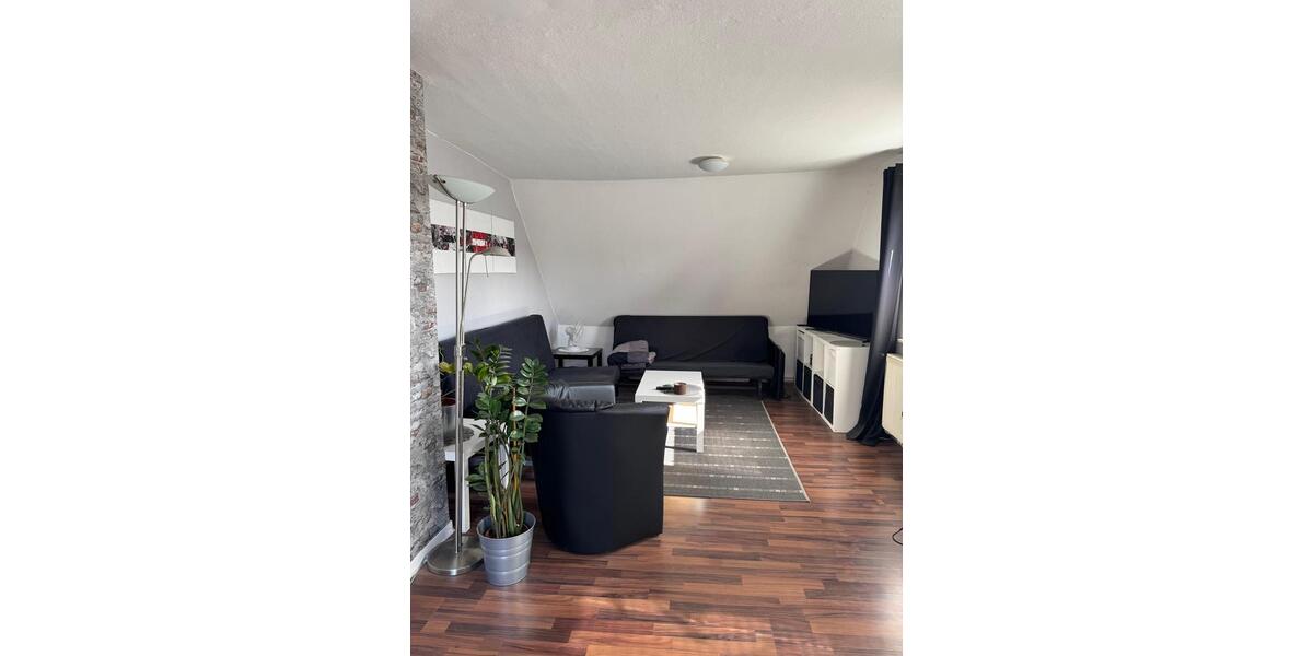 Dachgeschoßwohnung Drakenburg - 3 Zimmer, 82 m&sup2;, 680&euro; | Angebot:25839478