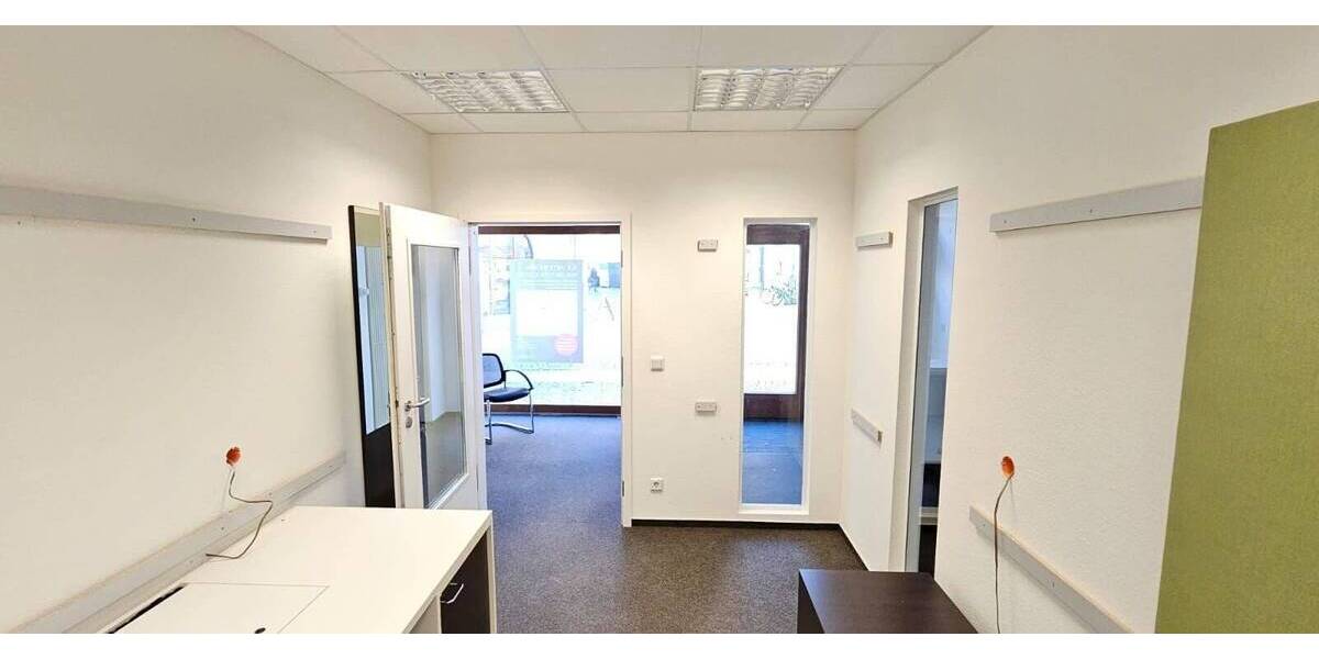 Etagenwohnung Amberg - 5 Zimmer, 274 m&sup2;, 3.700&euro; | Angebot:25665003