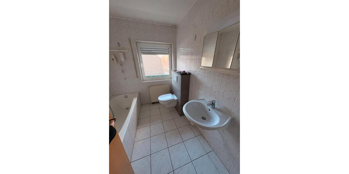 Dachgeschoßwohnung Betzdorf - 2 Zimmer, 60 m&sup2;, 640&euro; | Angebot:24795435