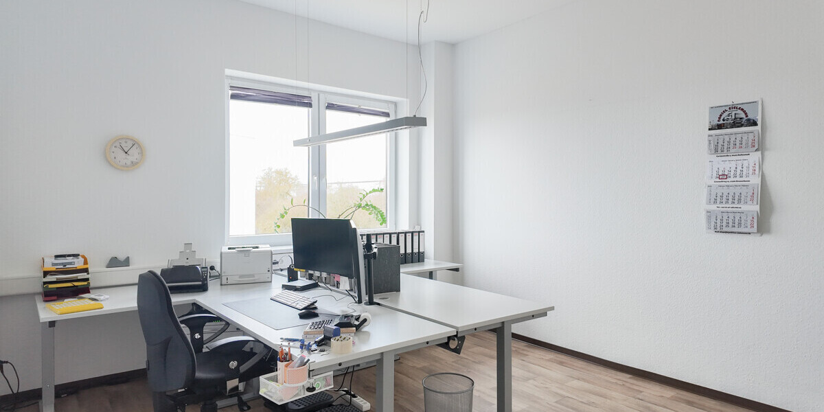 Dreye-West Moderne, helle Gewerbefläche mit 10 Parkplätzen im Gewerbegebiet - Gewerbeobjekt Weyhe / Dreye Dreye | Angebot:25712251
