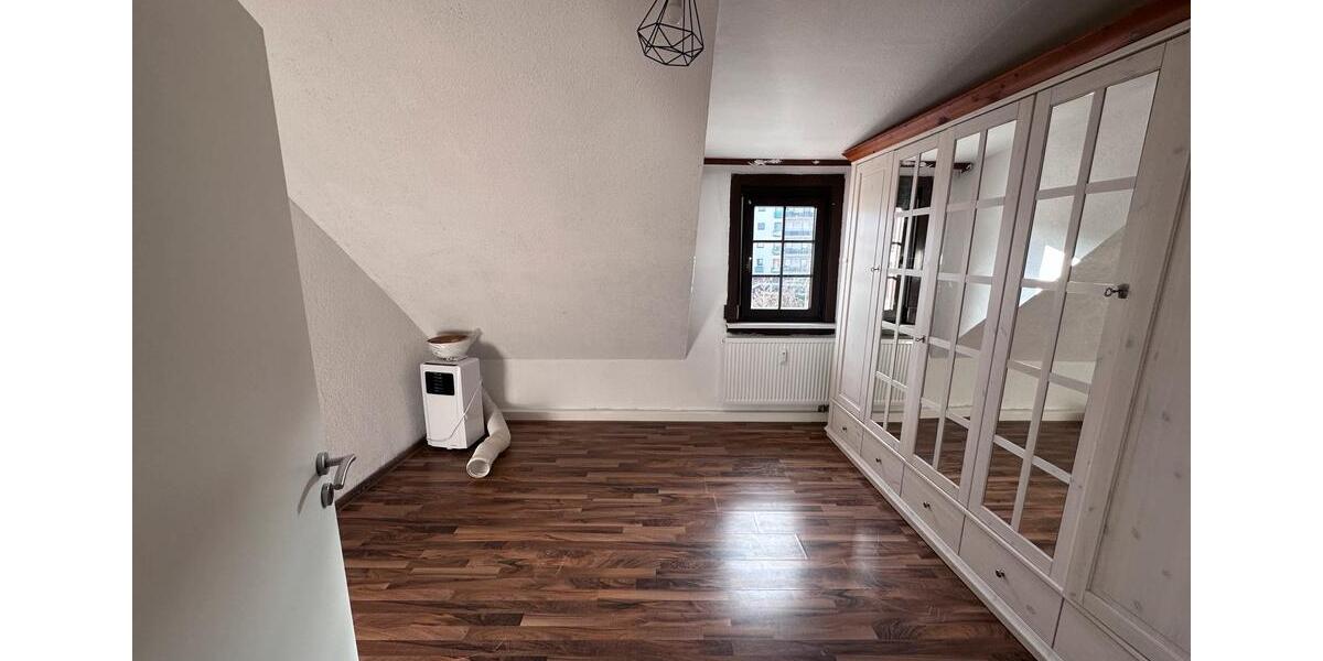 65 m² in unmittelbarer Nähe zum West-Pfalz-Klinikum 3 zimmer