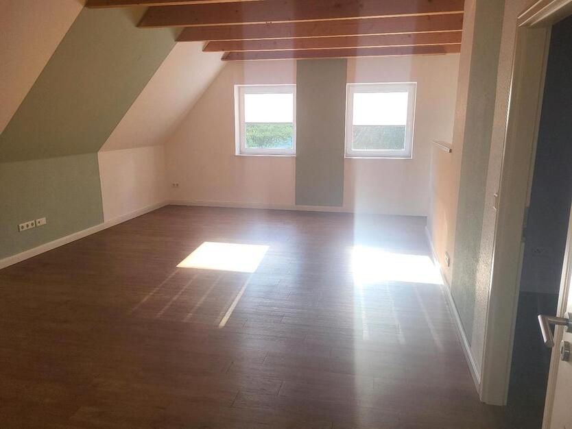 3-Zimmer-Dachgeschoßwohnung