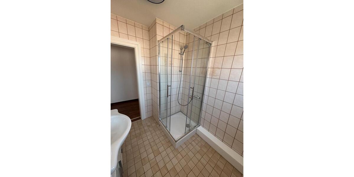 Dachgeschoßwohnung Pirmasens - 2 Zimmer, 50 m&sup2;, 500&euro; | Angebot:26041419