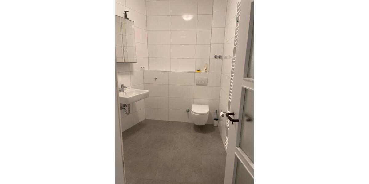 Etagenwohnung Worms - 5 Zimmer, 156 m&sup2;, 1.500&euro; | Angebot:23796421