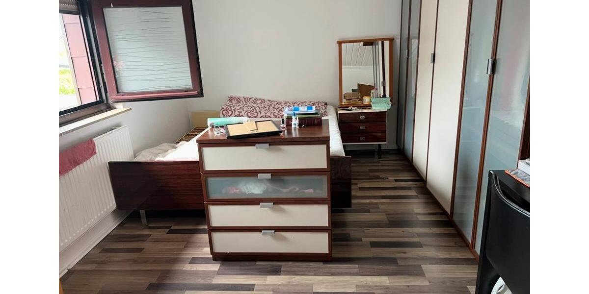 Wohnen auf Zeit Alsdorf - 3 Zimmer, 92 m&sup2;, 450&euro; | Angebot:25963301