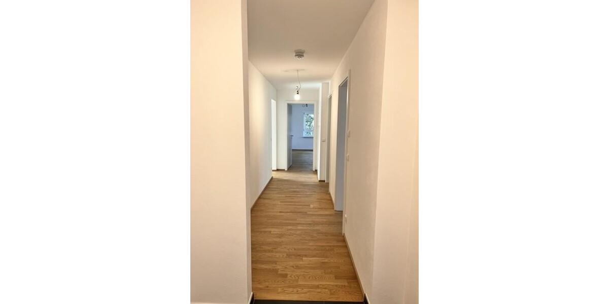 Etagenwohnung Nürnberg Gibitzenhof - 3 Zimmer, 106 m&sup2;, 1.680&euro; | Angebot:26660345