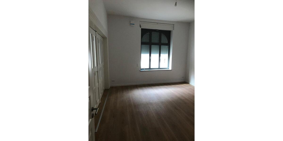 Erdgeschoßwohnung Brandenburg an der Havel Bahnhofsvorstadt - 4 Zimmer, 128 m&sup2;, 1.730&euro; | Angebot:25553017