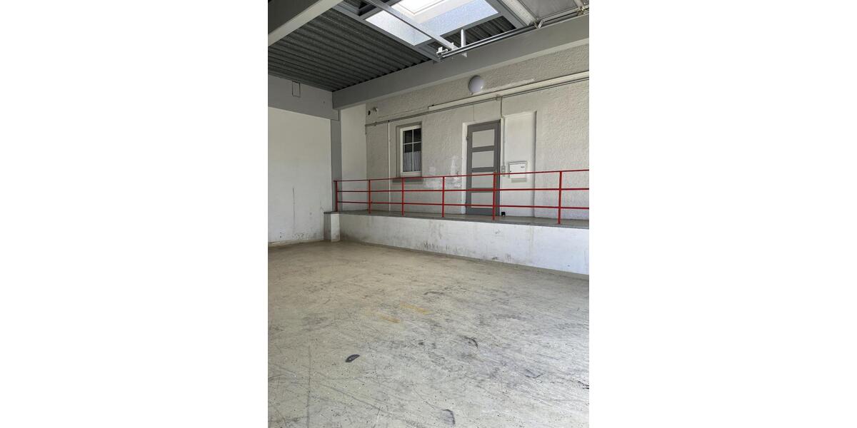 Lagerhalle mit Büro in Geislingen-Binsdorf zu vermieten ab sofort zimmer