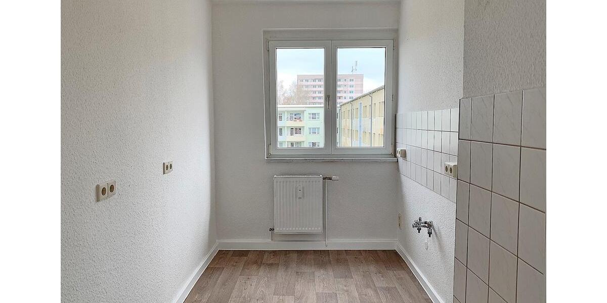 Etagenwohnung Hermsdorf - 3 Zimmer, 60 m&sup2;, 350&euro; | Angebot:25648744