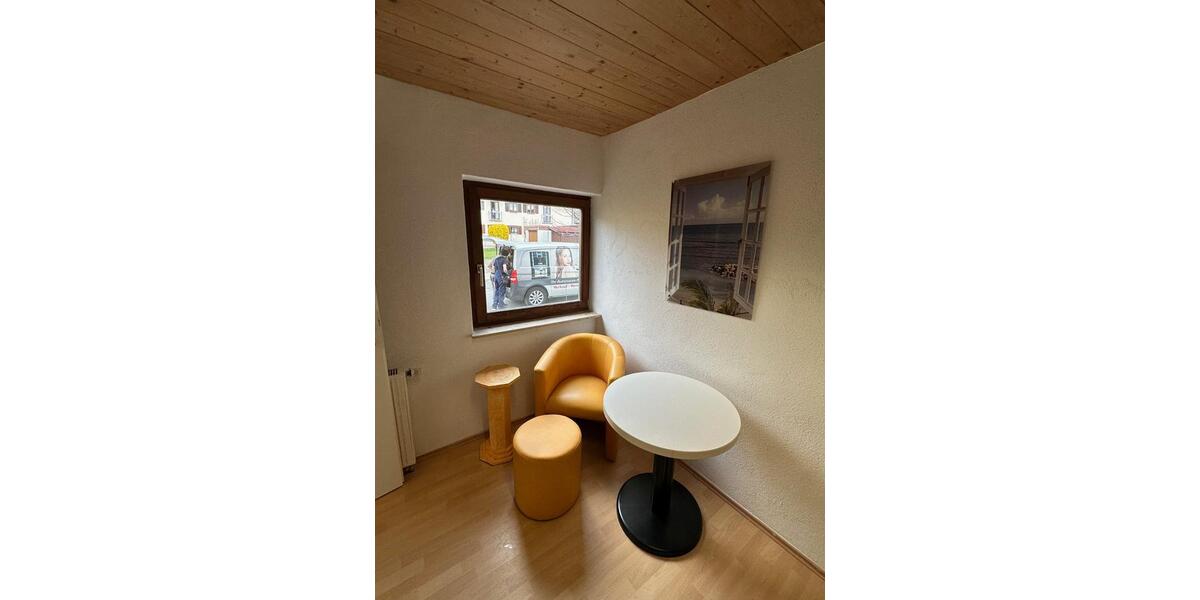 Wohnen auf Zeit Grünwald - 7 Zimmer, 150 m&sup2;, 20&euro; | Angebot:22168004