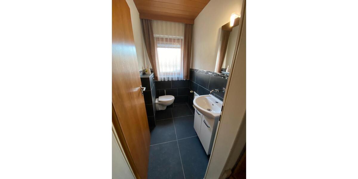 Erdgeschoßwohnung Heidenheim an der Brenz Aufhausen - 4 Zimmer, 120 m&sup2;, 950&euro; | Angebot:24795757