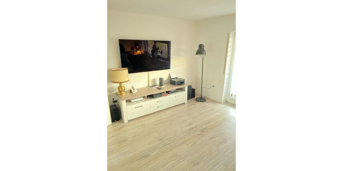 Große 2 Zimmer Wohnung 92qm 2 zimmer