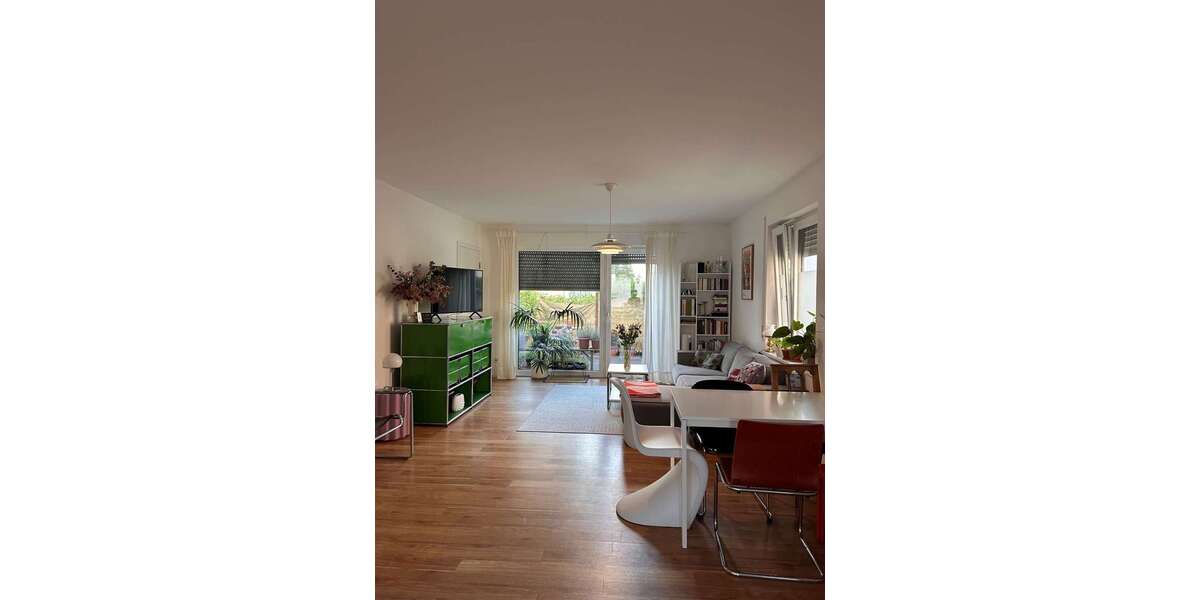 Etagenwohnung Ingolstadt Monikaviertel - 3 Zimmer, 85 m&sup2;, 1.175&euro; | Angebot:27024934