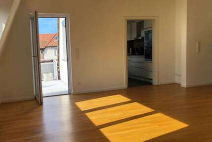 Wohnung zum Mieten in Lauf an der Pegnitz 1.265 € 102 m² 3 zimmer