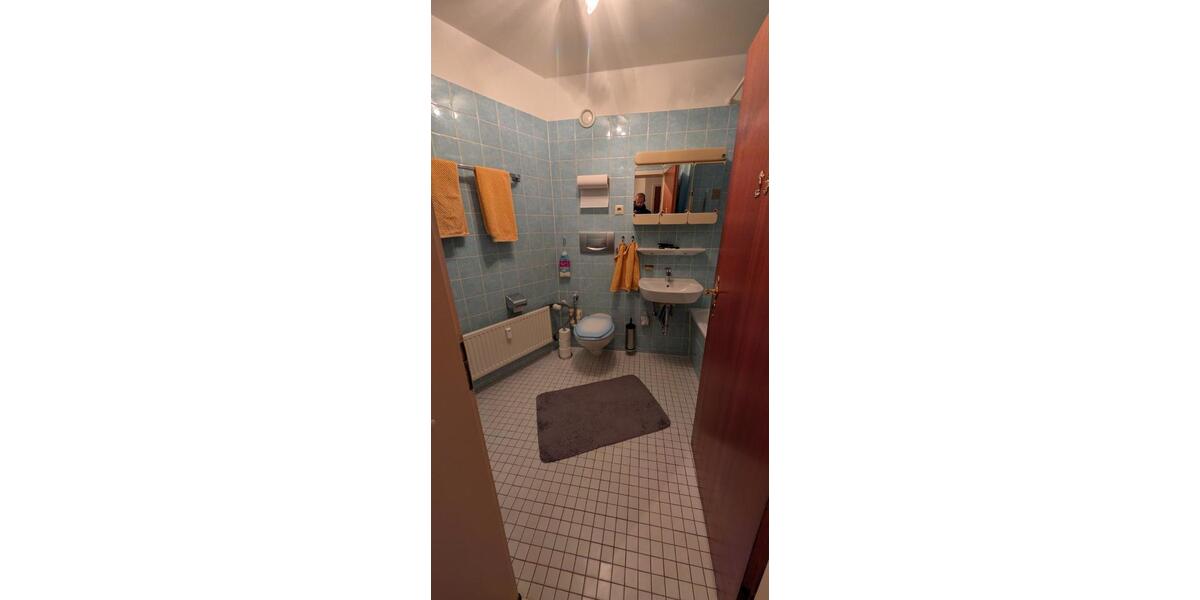 2-Zimmer-Wohnung mit Balkon im 2. Stock in Bischofsheim 2 zimmer