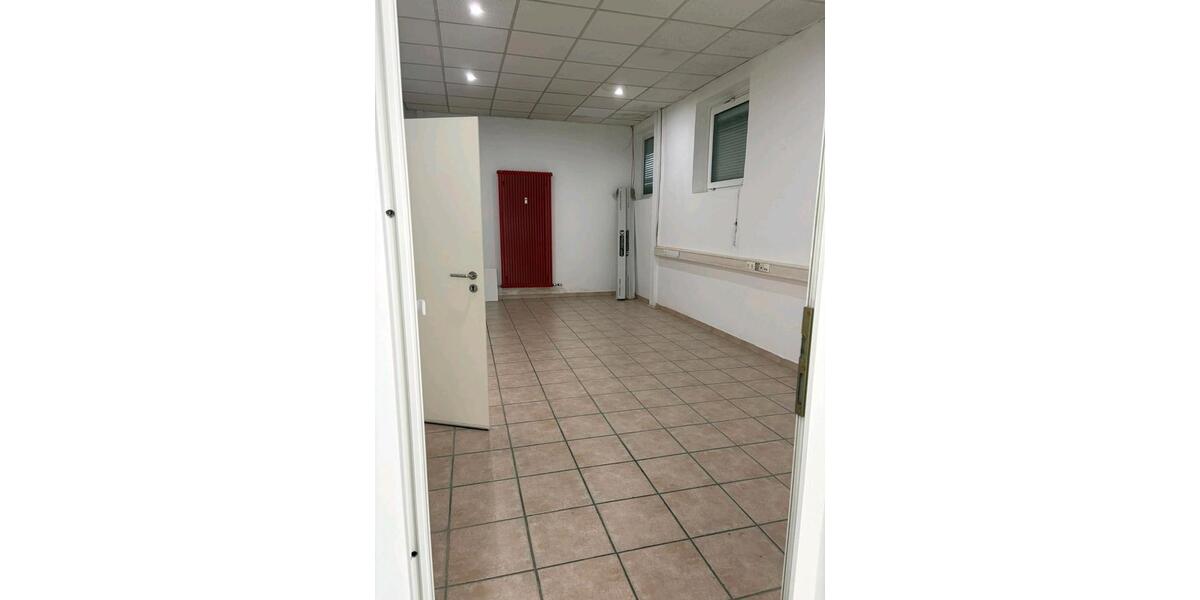 Gewerbeobjekt Weiden in der Oberpfalz - 1.100&euro; | Angebot:24846603