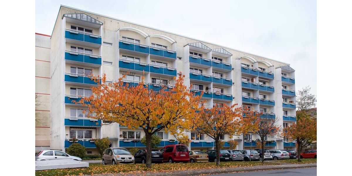 Etagenwohnung Neubrandenburg - 4 Zimmer, 76 m&sup2;, 477&euro; | Angebot:26564333