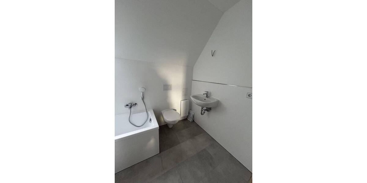 Etagenwohnung Naundorf Hof - 3 Zimmer, 56 m&sup2;, 390&euro; | Angebot:26346934