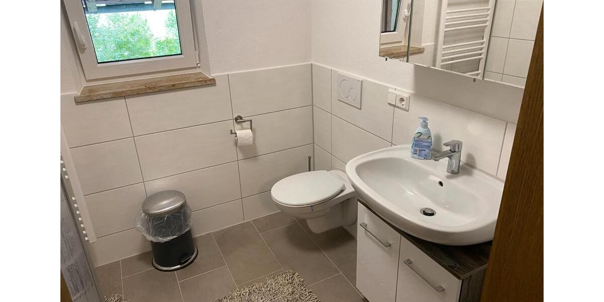Wohnen auf Zeit Tann - 8 Zimmer, 200 m&sup2;, 16&euro; | Angebot:26024563