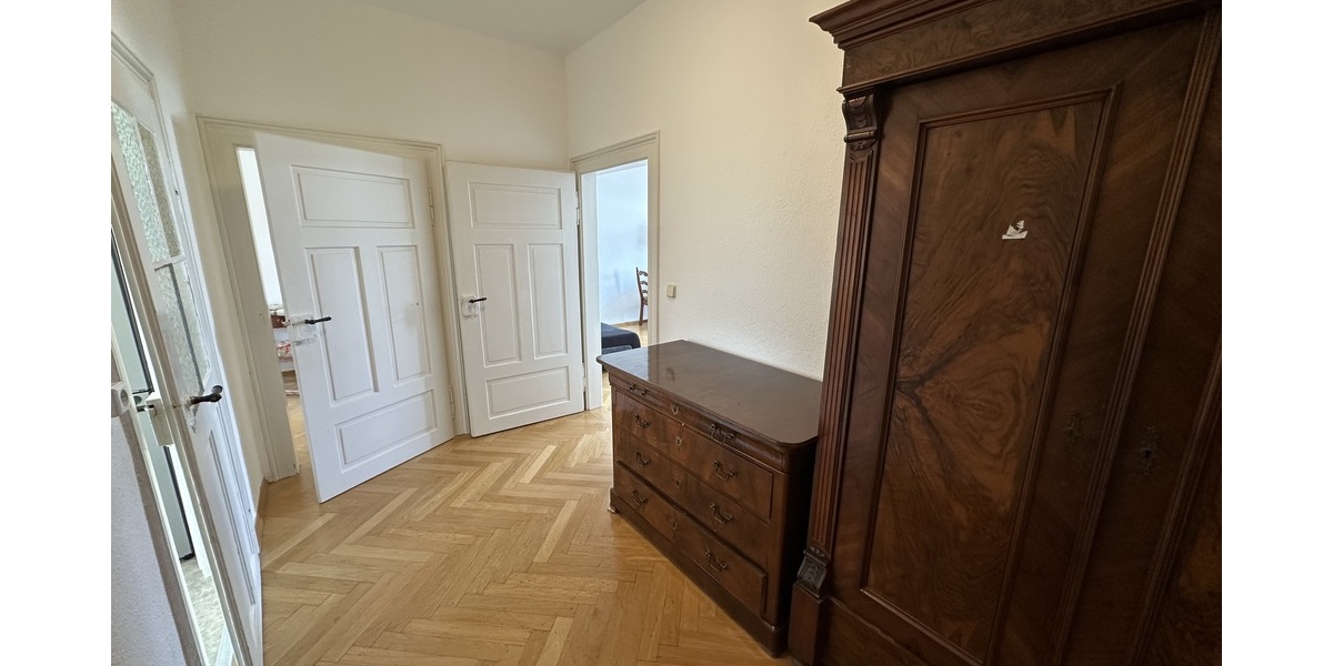 Zentrale 2-Zimmer-Wohnung mit Balkon und Dusche nahe des Zentrums! - Etagenwohnung Gera Pforten | Angebot:27165657