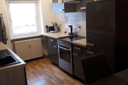 3-Raum-Maisonette, teilmöbliert, mit EBK, Untermhaus zimmer