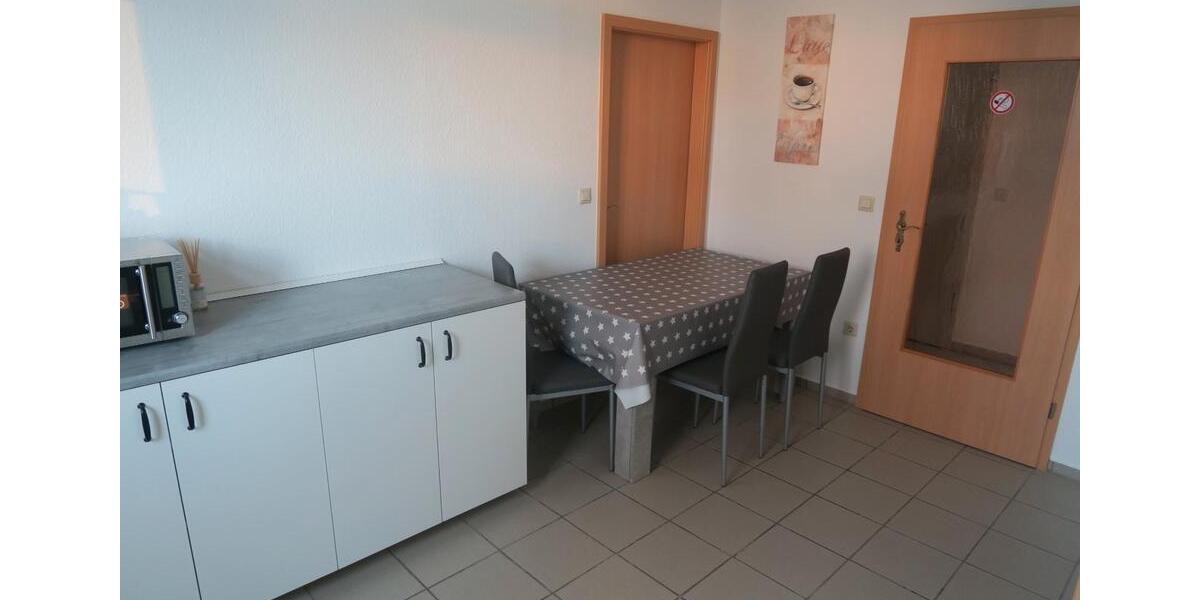 Erdgeschoßwohnung Warburg - 3 Zimmer, 75 m&sup2;, 500&euro; | Angebot:26196148