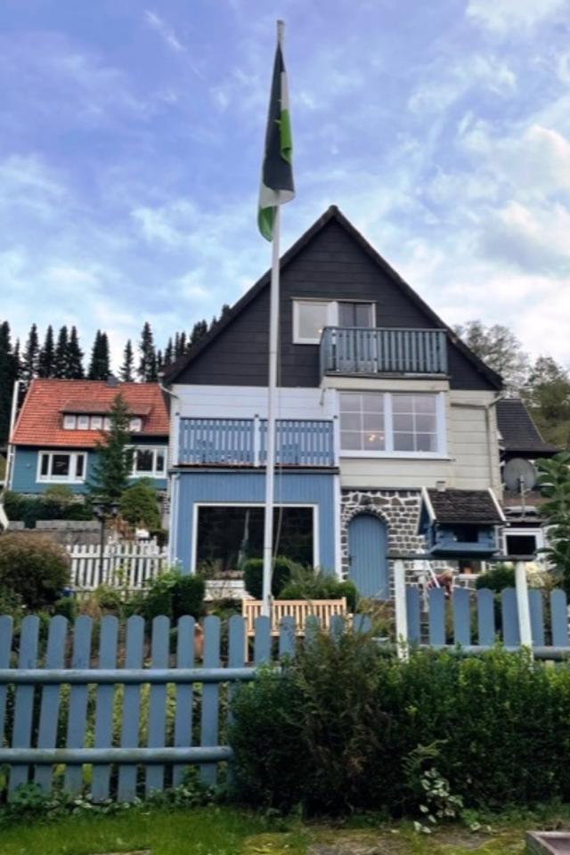 Ferienhaus Rügen 5 Personen Hunde großer Garten 3000 m² Zaun