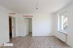 Helle Single-Wohnung mit Einbauküche, Gartenmitbenutzung, PKW-Stellplatz