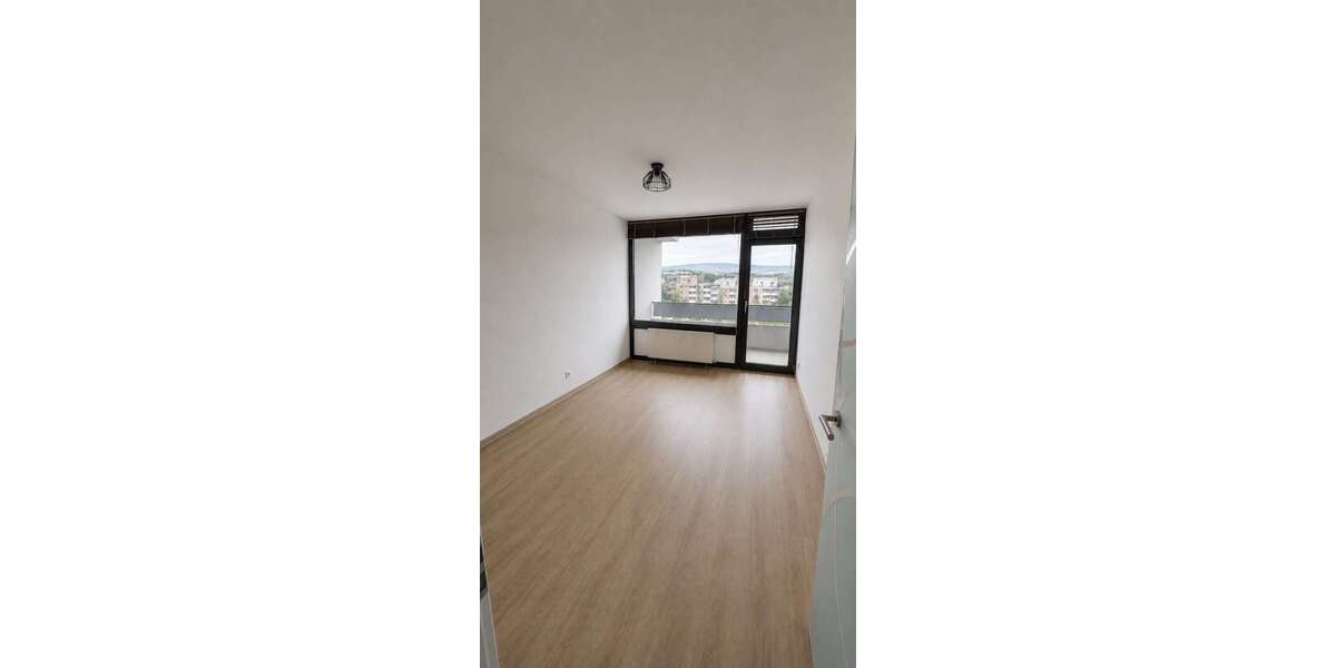Etagenwohnung Mainz Finthen - 3 Zimmer, 91 m&sup2;, 1.350&euro; | Angebot:27264450