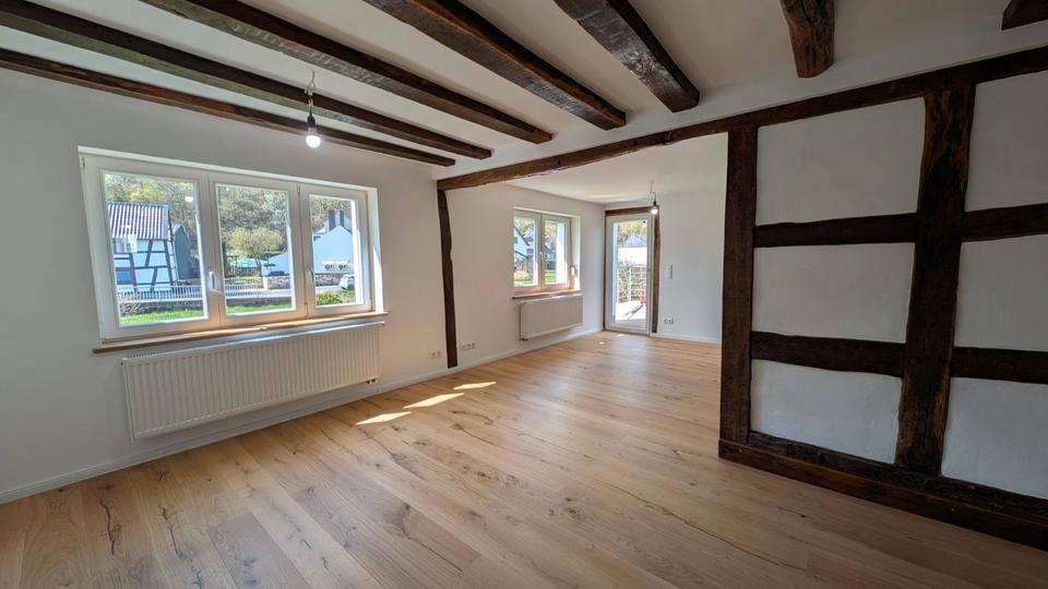 Einfamilienhaus Schleiden - 6 Zimmer, 180 m&sup2;, 1.490&euro; | Angebot:26135305