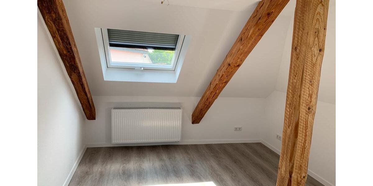 Dachgeschoßwohnung Bad Laer - 3.5 Zimmer, 80 m&sup2;, 620&euro; | Angebot:25392866