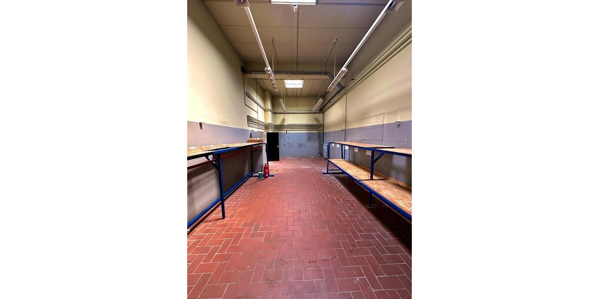 Gewerbeobjekt Niebüll - 2.200&euro; | Angebot:23091763